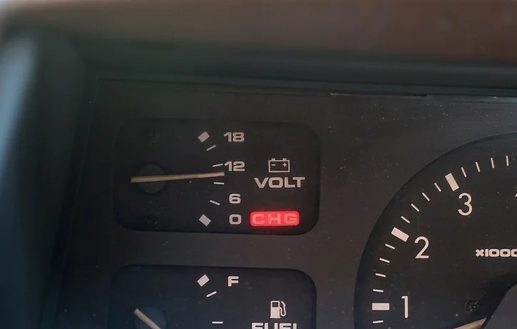 汽车蓄电池寿命一般多久更换,上门更换汽车蓄电池