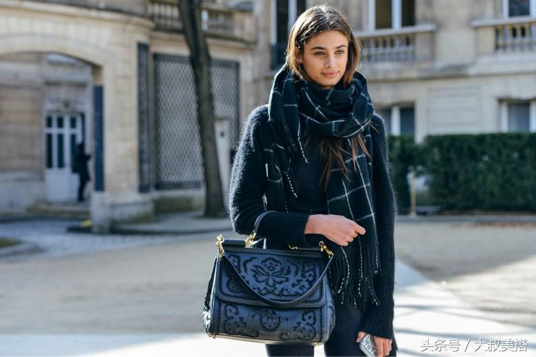 秋冬围巾时髦系法,秋冬围巾怎么披好看