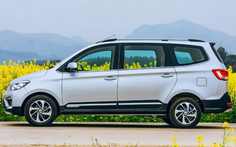 五菱宏光s1新款2018款报价及图片,五菱宏光s1新款2017款尊享型售价