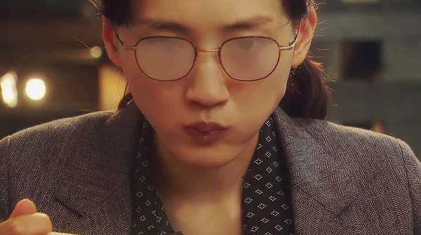 韩剧女主口红玫红色号推荐,韩剧鬼怪女主口红色号