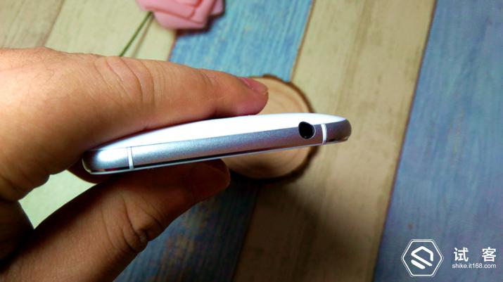 360手机f4s评测,360手机f4质量怎么样