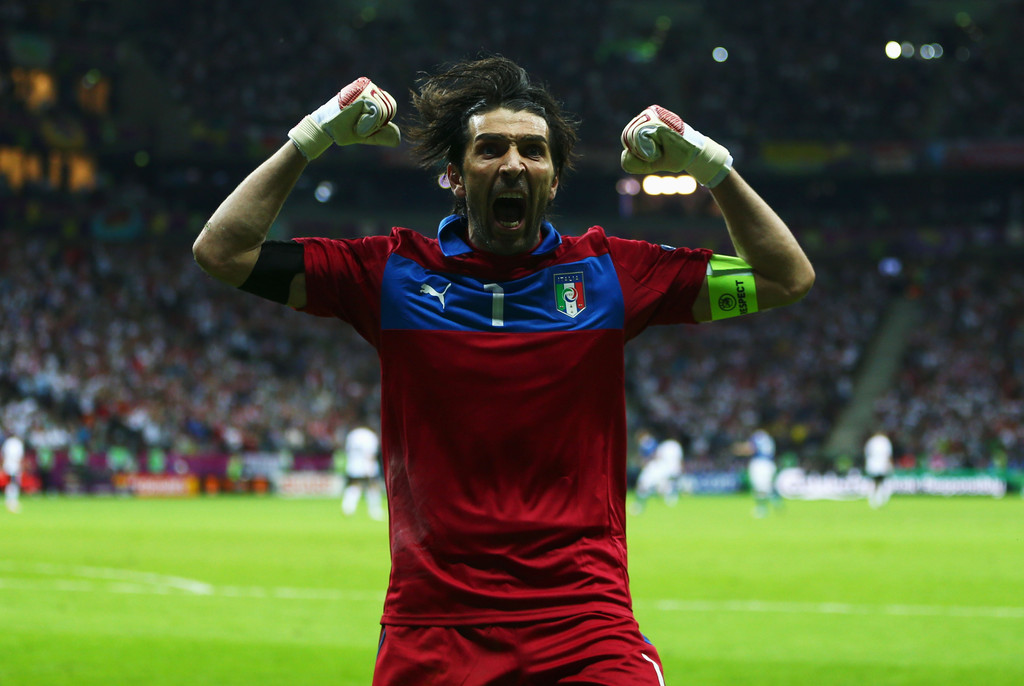 意大利队有救了!功勋儒帅愿意出山执教,40岁布冯能再拼两年吗?