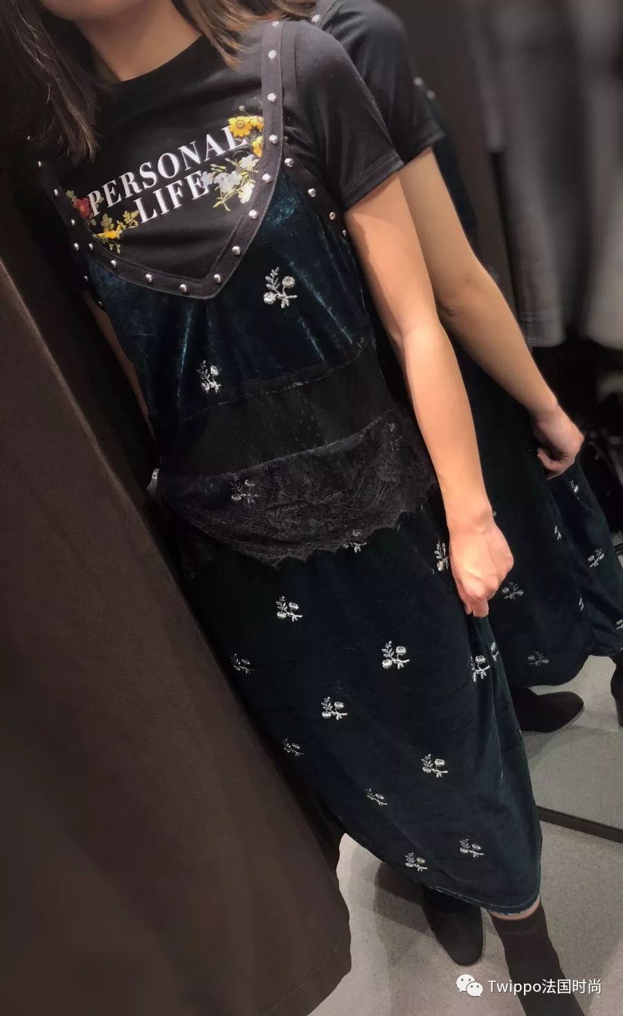 丝绒单品怎么穿好看,今年流行丝绒单品