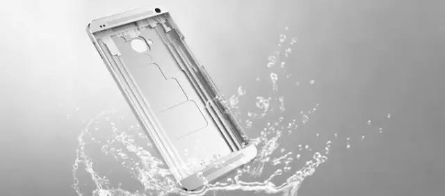 什么药水可以洗干净金属手机外壳,手机壳上的毛刺清洗机