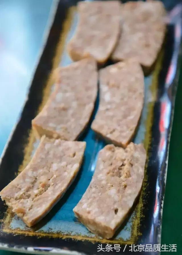 火爆南锣的食肉兽小馆搬到三里屯啦！排到天荒地老也要吃到！