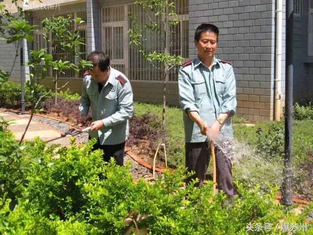 这份昆山百事通讯录，让你知道什么叫“一个电话解决所有问题”