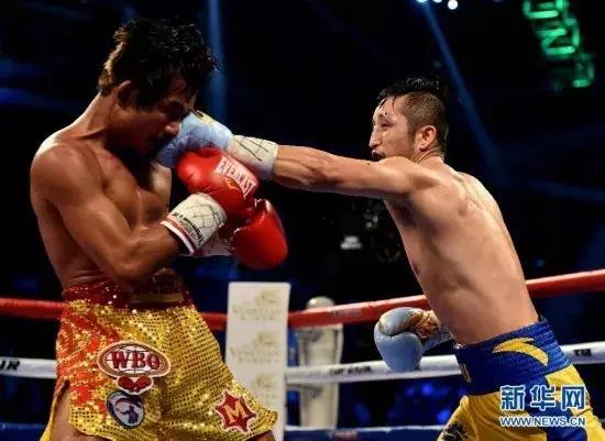 中国拳王邹市明突发失明送入院,冉莹穎回应:情况很糟糕