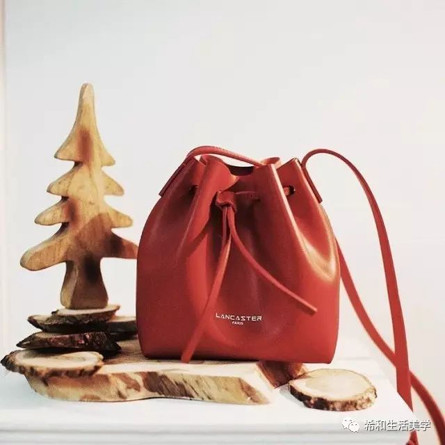 秋冬各大奢侈品牌流行包,michaelkors女包什么档次