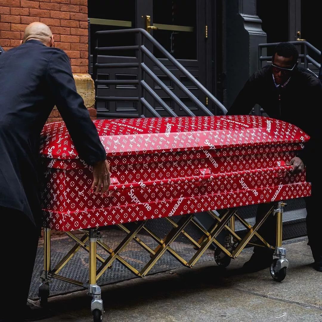 为了你掏空所有家底的视频,lv又贵又奇葩的东西