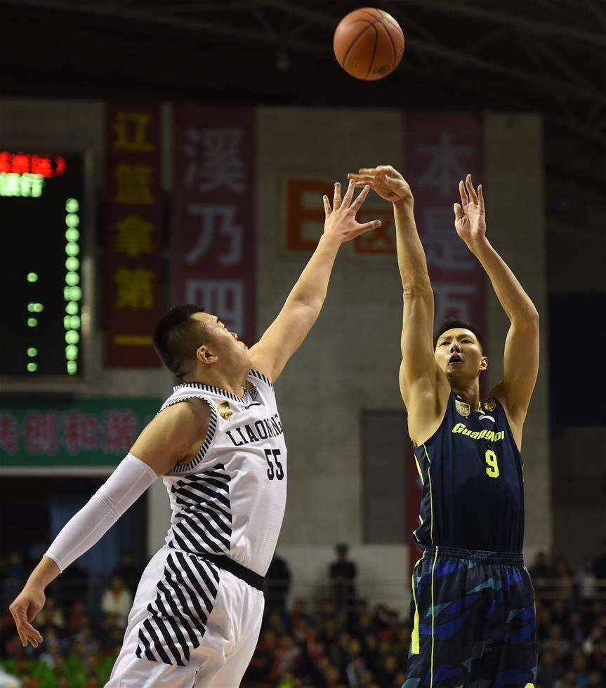 易建联18-19总决赛集锦,易建联19分对阵火箭