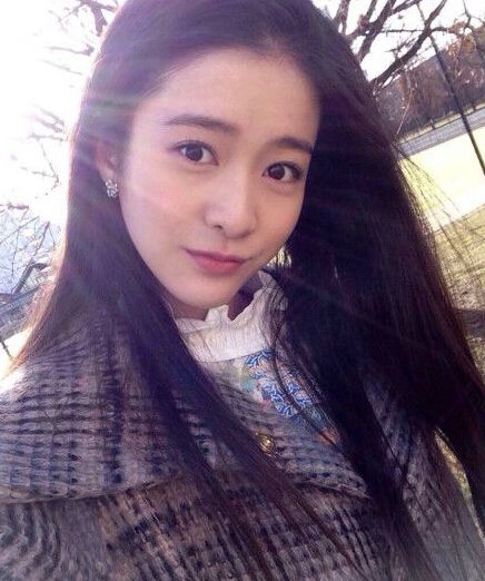 张雪迎灵动优雅又甜又美,怎么会有如此美丽动人的女孩子