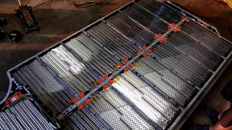 一次性搞懂新能源,新能源车电池的主要参数