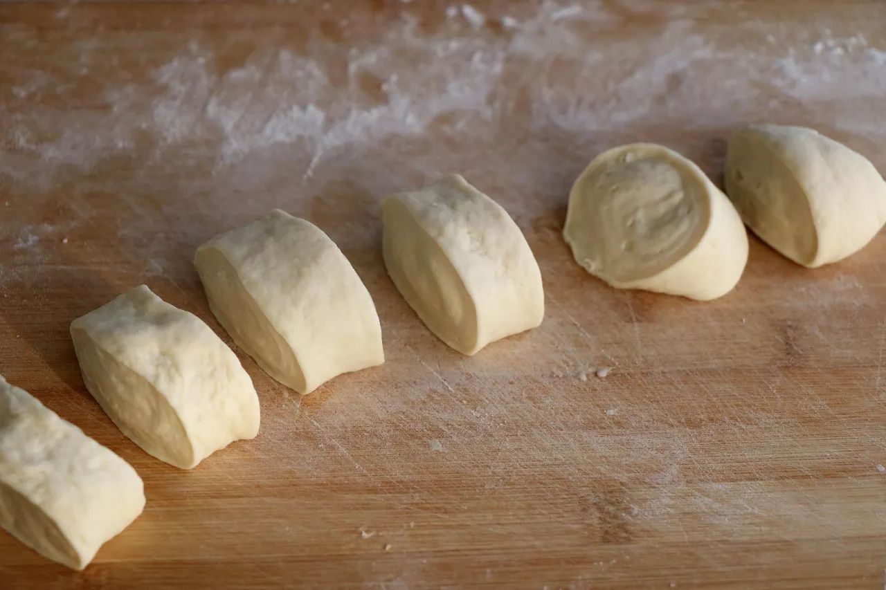 用包饺子剩的面做面食,包饺子剩的皮怎么处理