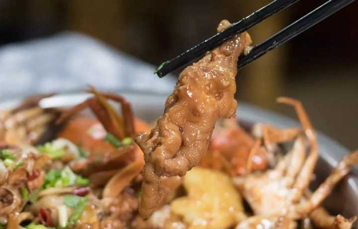 肉蟹煲最正宗的来自哪里,哪的肉蟹煲最好吃