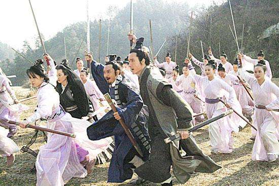 倚天剑屠龙刀武林秘籍,是倚天剑厉害还是屠龙刀厉害