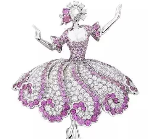 戴黄金和戴k金的女人的区别,金首饰好还是k金好