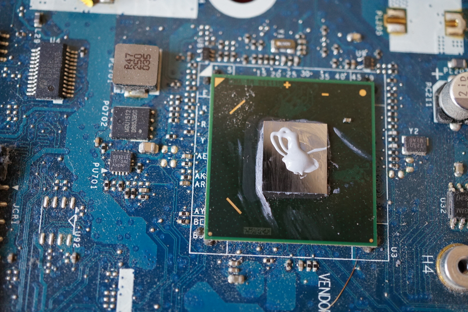 给笔记本换个CPU，还能再战三年