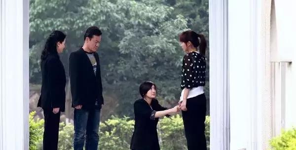 陷“三级片”风波、当过雅妓的“横店女王”为何不火？