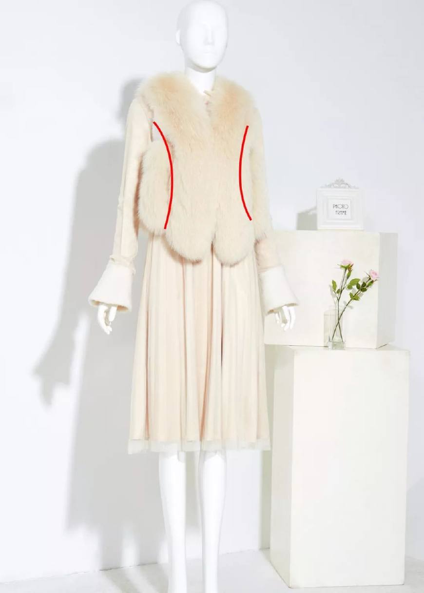 皮草背心马甲搭配保暖,皮马甲怎么穿保暖