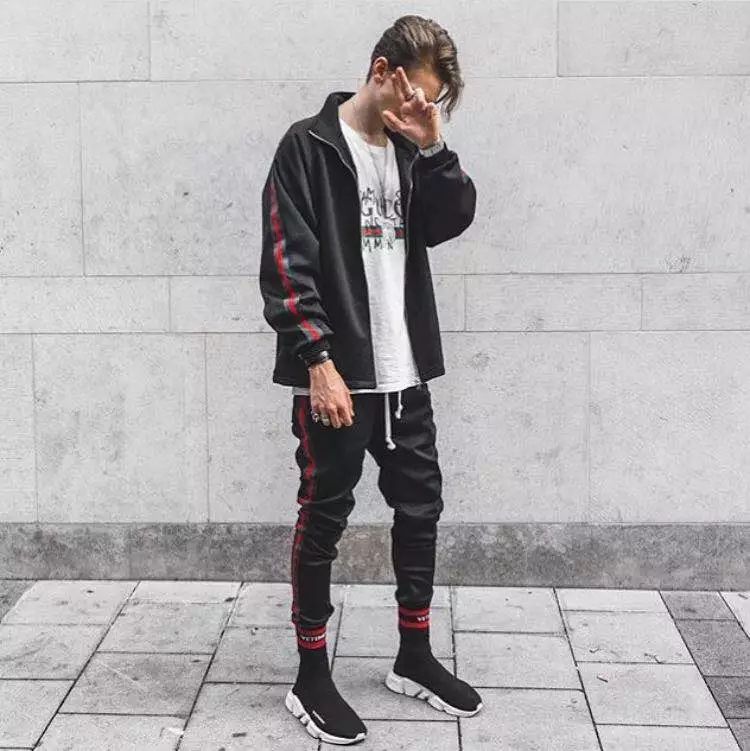 今年有这十双鞋中的任何一双，都可以大言不惭地说：我顶潮！