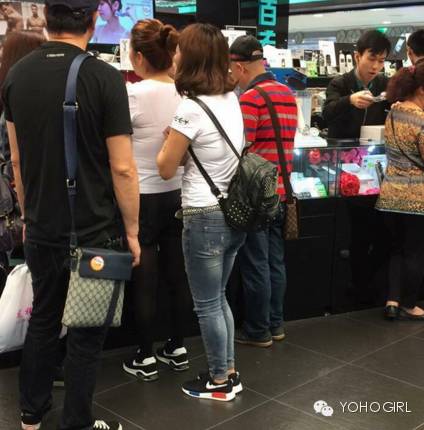 Unbelievable！姨妈、姑妈、大妈也有一双街鞋NMD