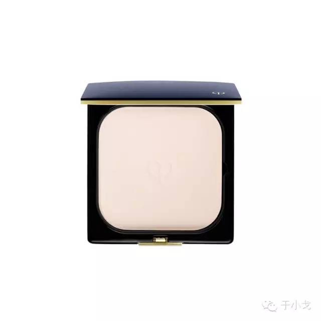 出门旅行都需要带什么东西,旅游必备带的化妆品有哪些