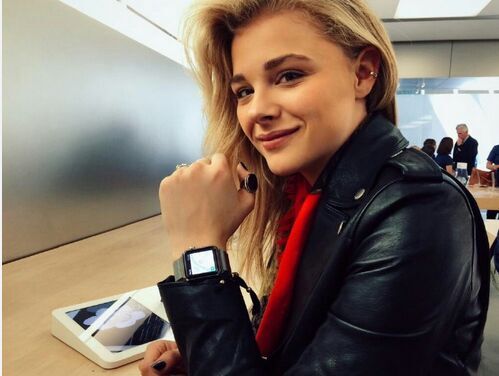 小贝大儿子与女友,小贝长子官宣订婚