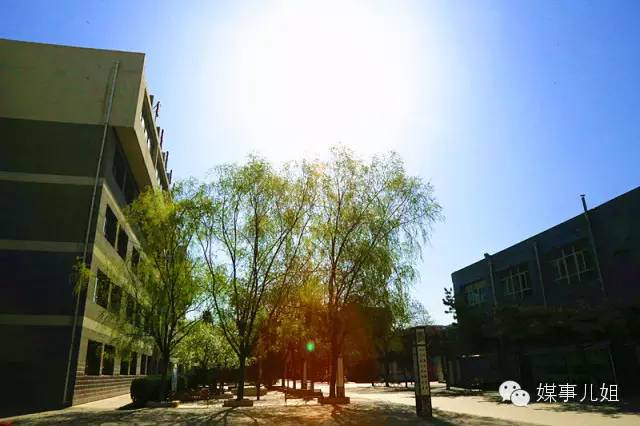 包钢三中真的要改名吗,包钢三中整体成绩怎么样