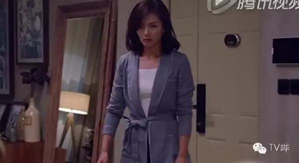 刘涛欢乐颂蓝色背带裤品牌,刘涛欢乐颂同款背带裤