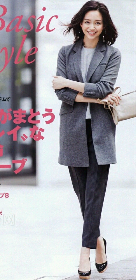 春装新款2022搭配简约高级韩版,春装这样搭配让你显瘦更显甜美