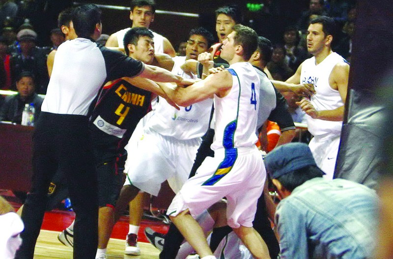 中国男篮十大打架狂人,中国男篮打架十大高手