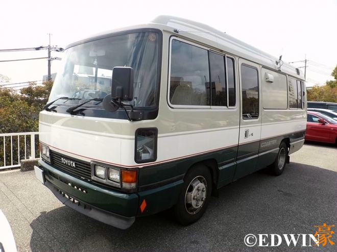 丰田考斯特最牛版本,打脸模仿者