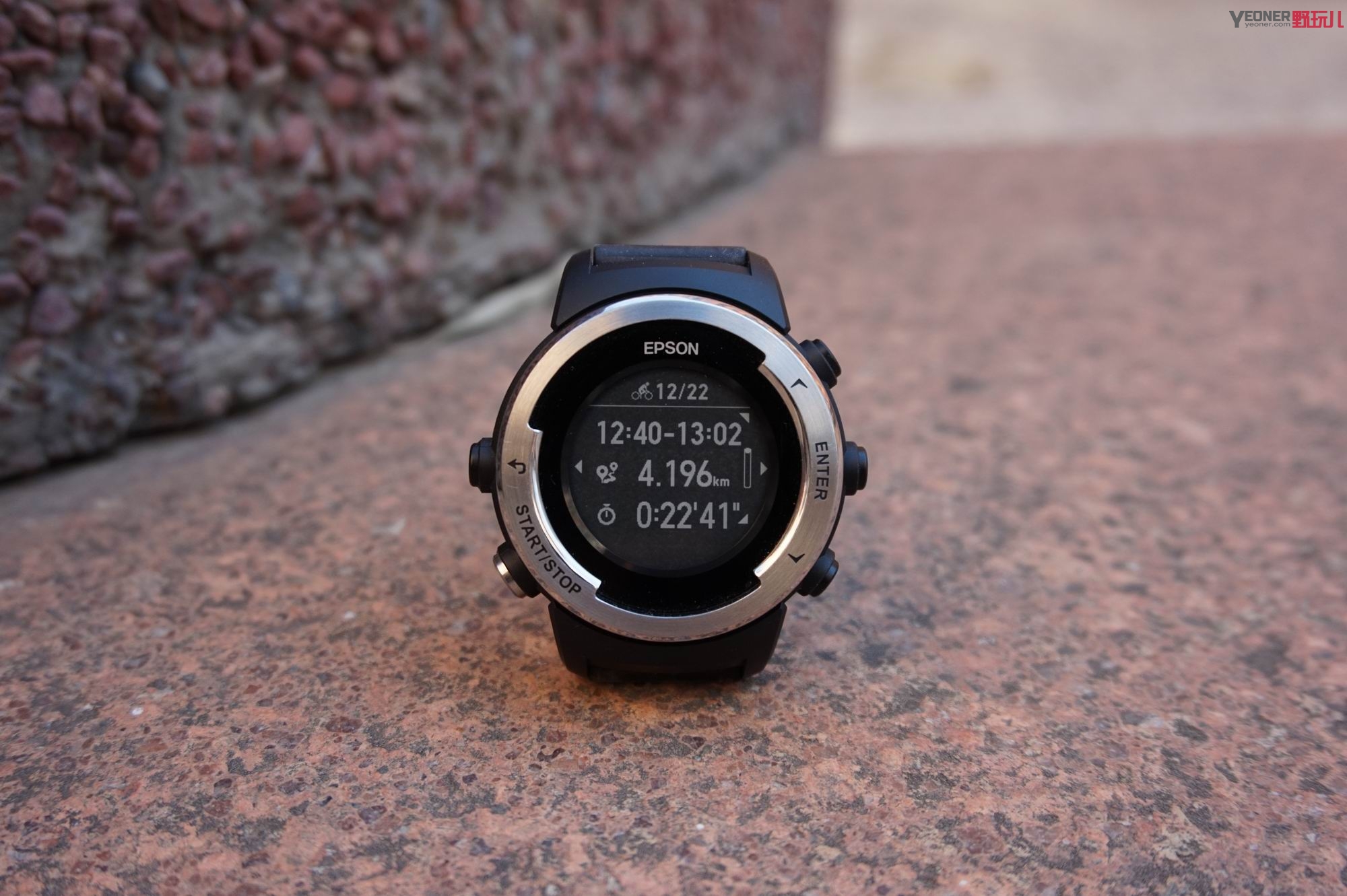 epson运动手表评测,这是我见过最帅气的手表