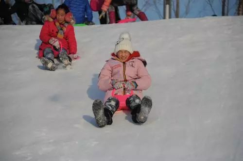 凝聚慈善力量情暖困难群众,凝聚正能量圆梦微心愿