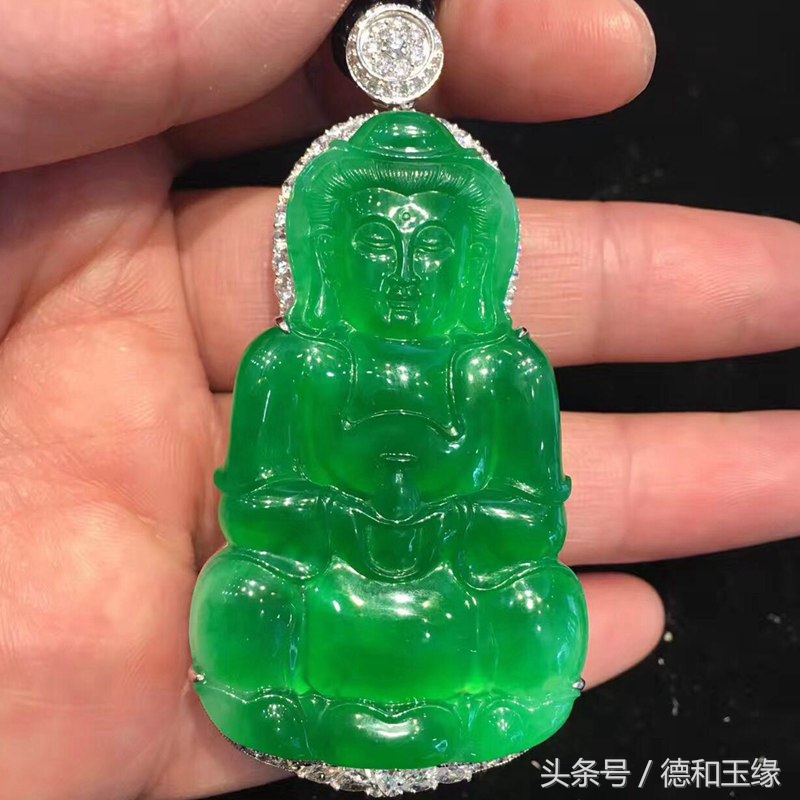 翡翠的收藏价值及升值空间,观唐翡翠值得购买吗