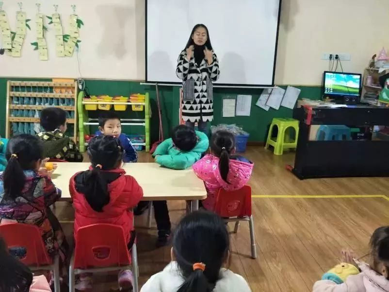 家长助教课文明礼仪幼儿园,家长助教幼儿园美术