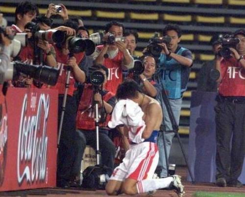 国足李玮锋集锦,国足李玮锋锁喉