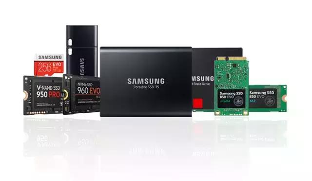 一年又走到年尾了,一年又走到了最后一个季节