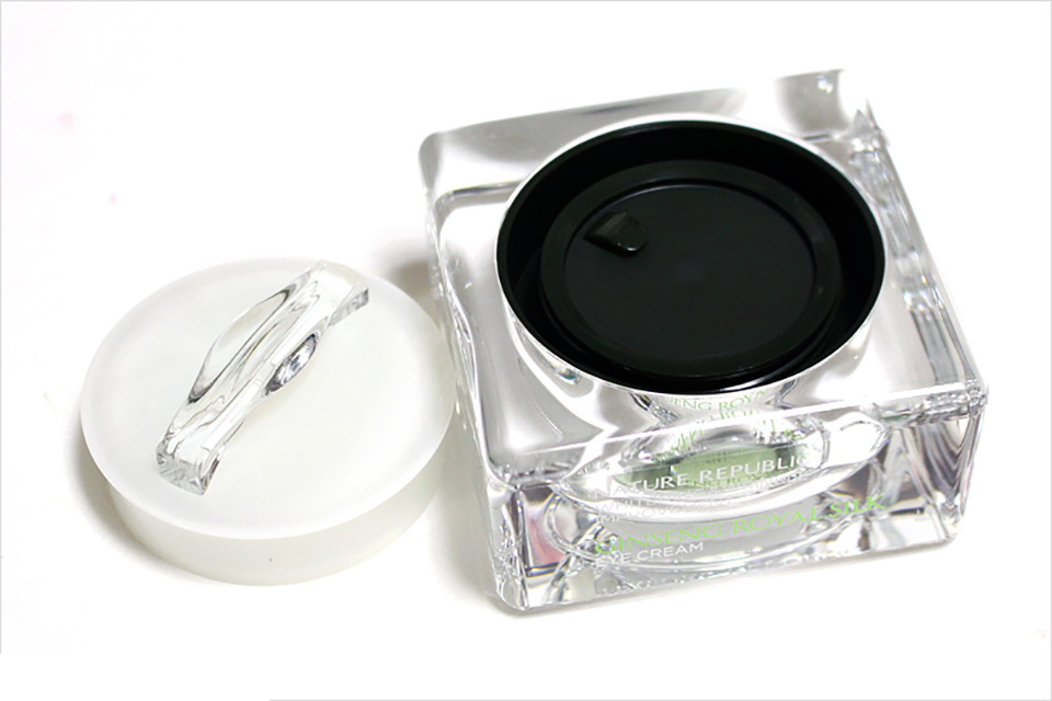 韩国眼霜哪个牌子去黑眼圈比较好,韩国比较好用的眼霜推荐