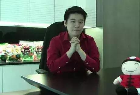 扎克伯格19岁视频,扎克伯格23岁就赚了十个亿