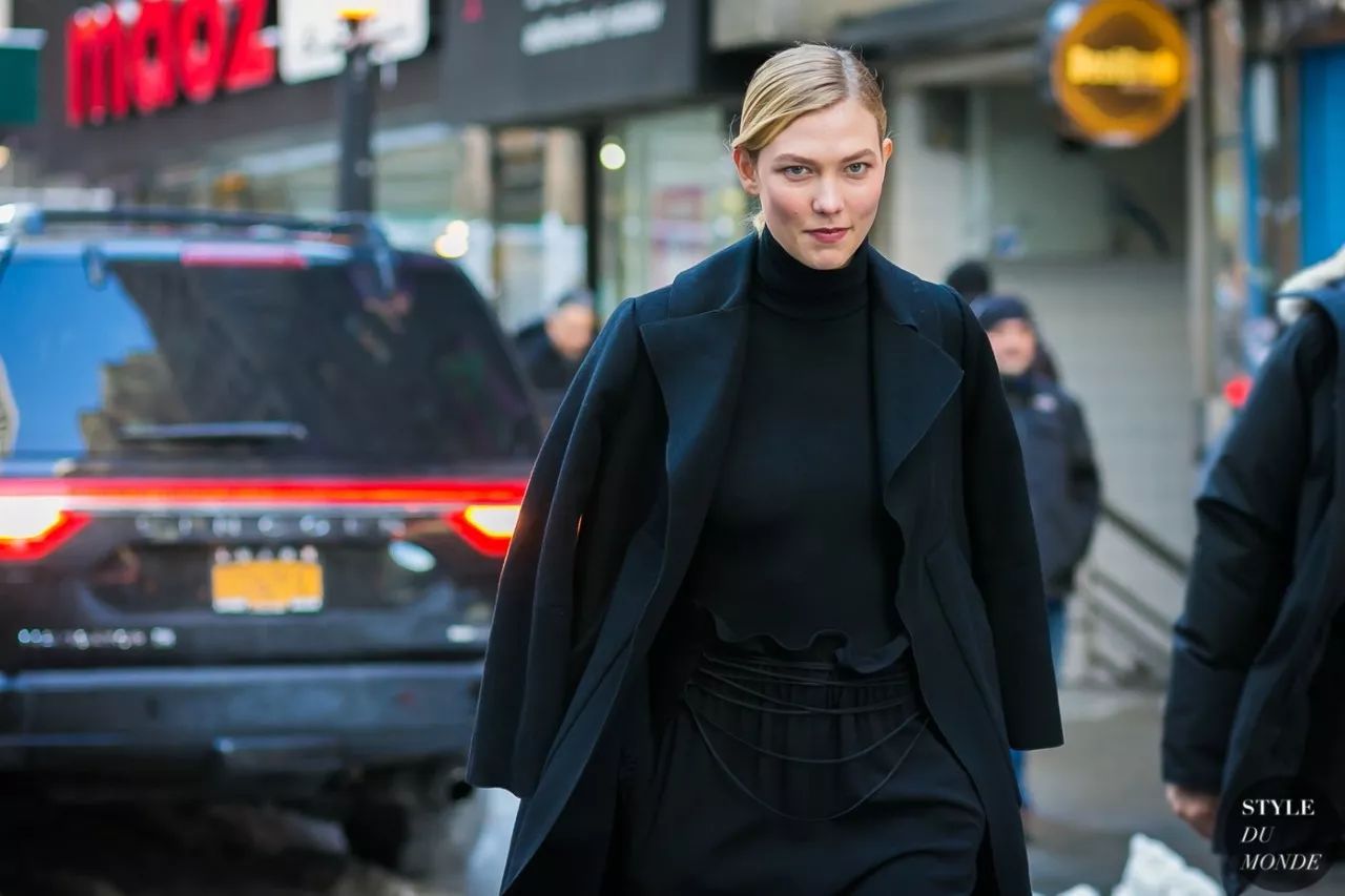 zara打折的衣服值得买吗,zara最值得买的大衣