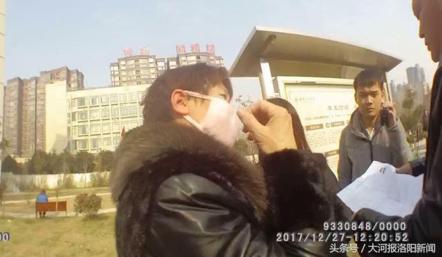 罪犯被警察抓出狱后找警察报仇,逃犯被抓忏悔