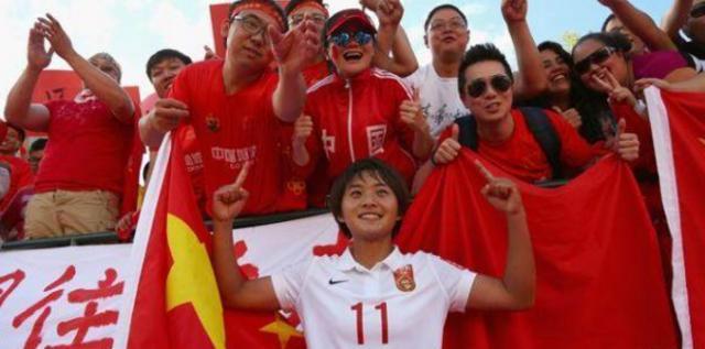 中国足球明星郜林,足坛十大年轻球员冯潇霆