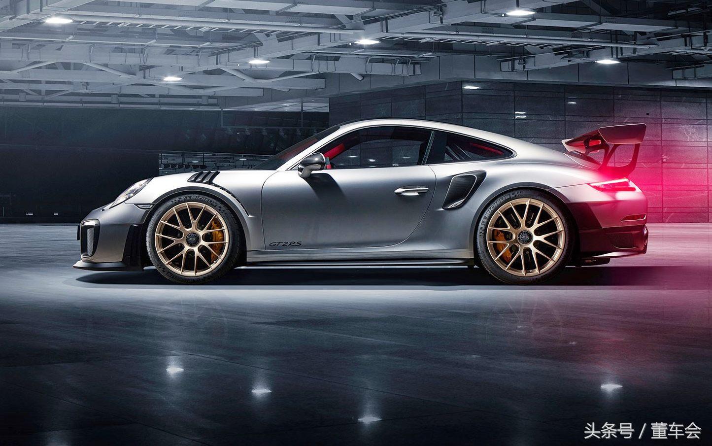 听说，你有一大大大笔年终奖等着花？｜2017超跑全录