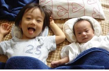 剖腹产一年半突然检查出怀孕了,剖腹产1年后意外怀孕