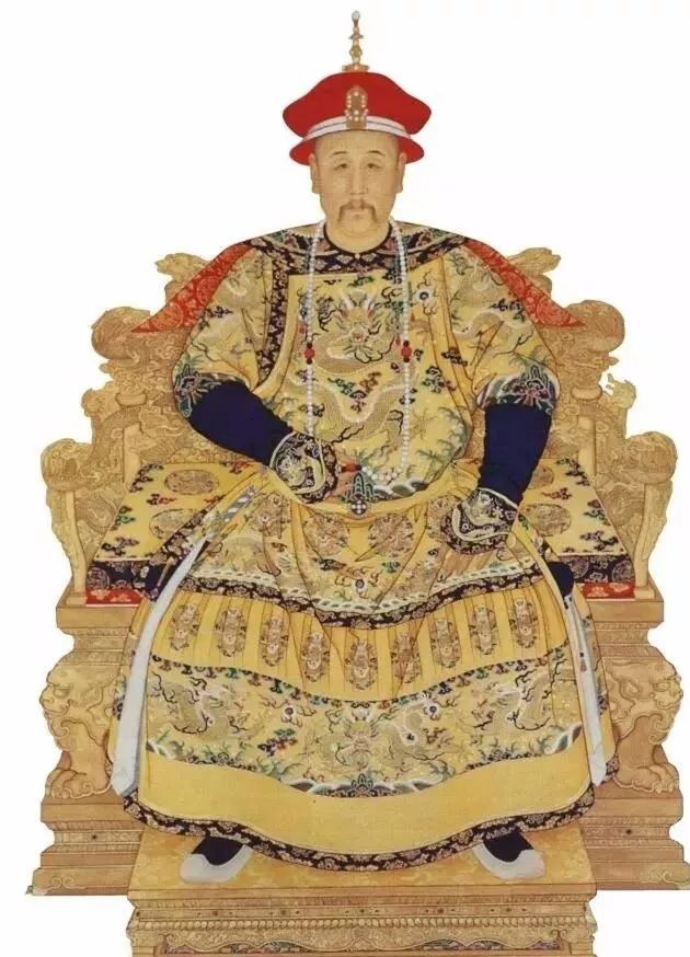 杨幂秋冬新款靴,杨幂热巴唐嫣同款