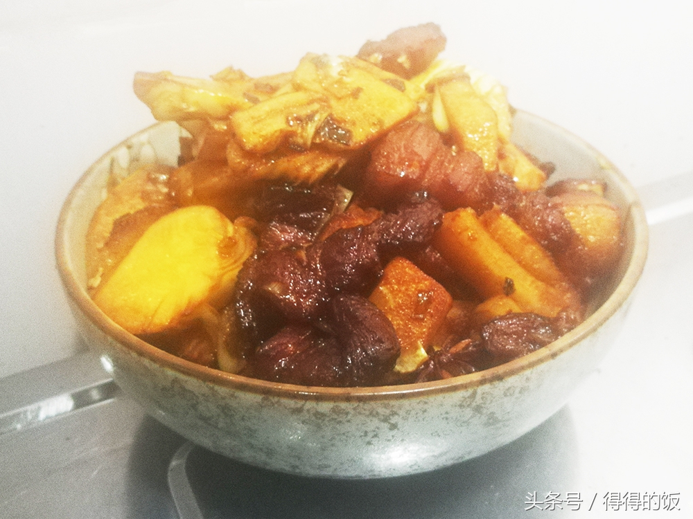 冬笋烧肉和腌菜的做法和步骤,冬笋挖回来怎么吃