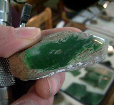 收破烂小伙得一千万,收破烂小伙买石头