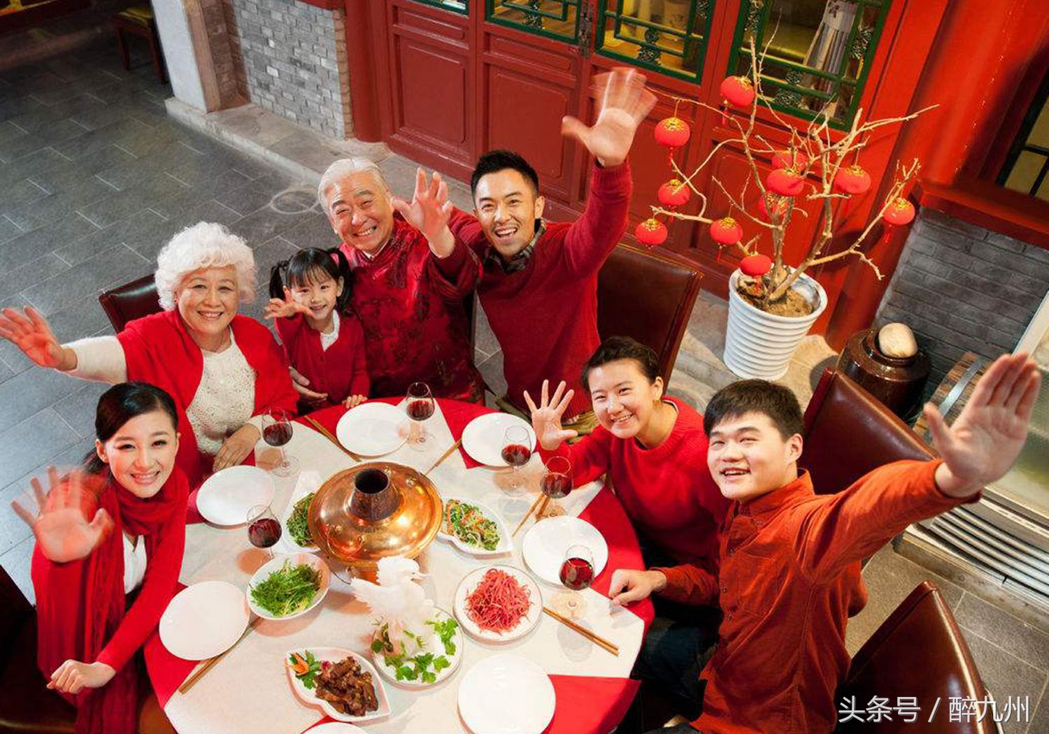 春节回家过年喝酒时请擦亮你的双眼以免落入不良商家的陷阱