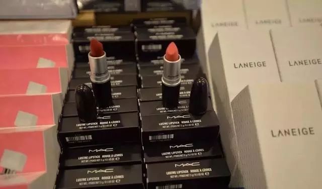 香港海关查获走私大案,香港海关查货